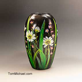 art glass vases, hand-painted glass vases, decorative glass, tom michael